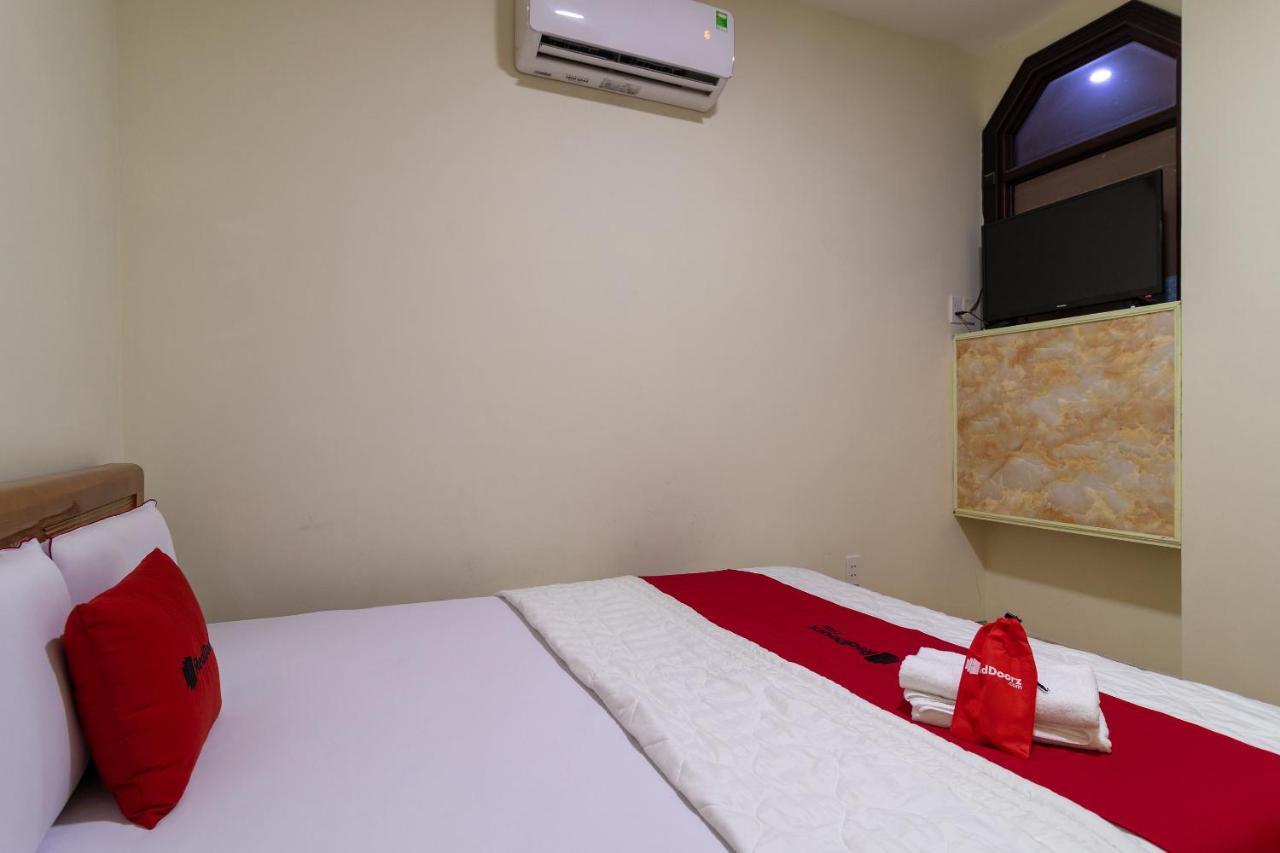 Reddoorz Near Lotte Cinema Cong Hoa Ho Chi Minh City